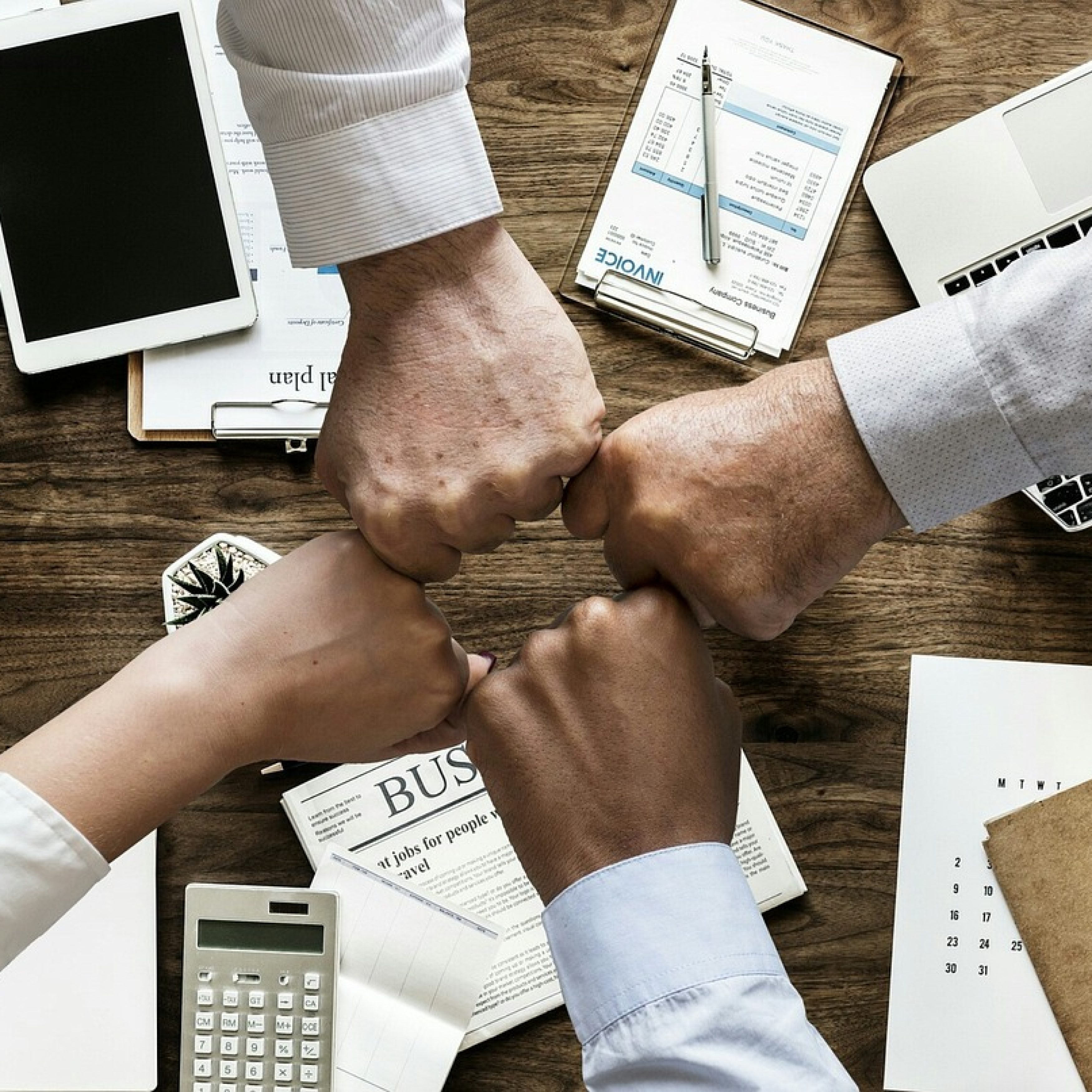 teamwork-g922488bd7_1280